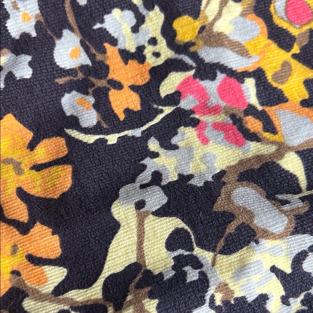Floral Patterned Pants - Picture 7 of 13